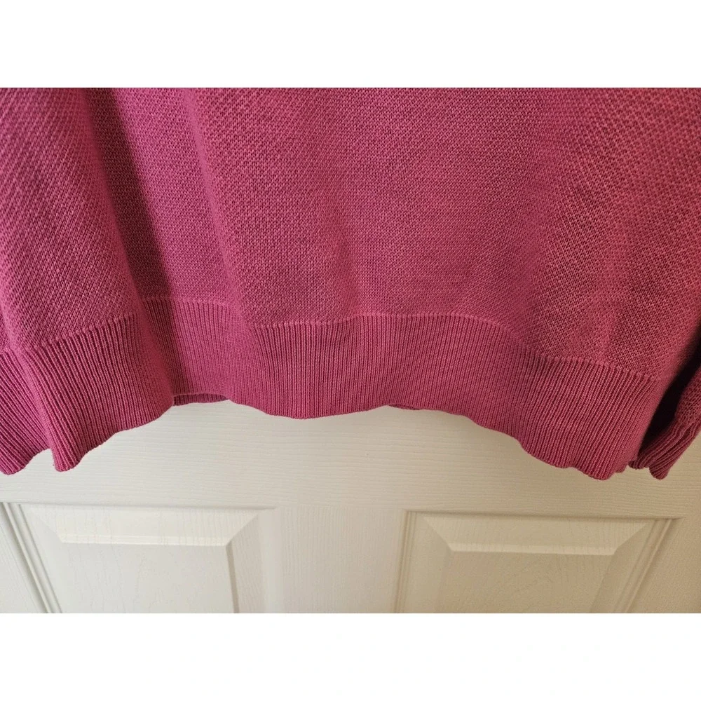 NWT Disney Minnie Mouse Bow Hot Pink Knit Long Sleeve Sweater Crew Neck, Plus 3X - Picture 6 of 8